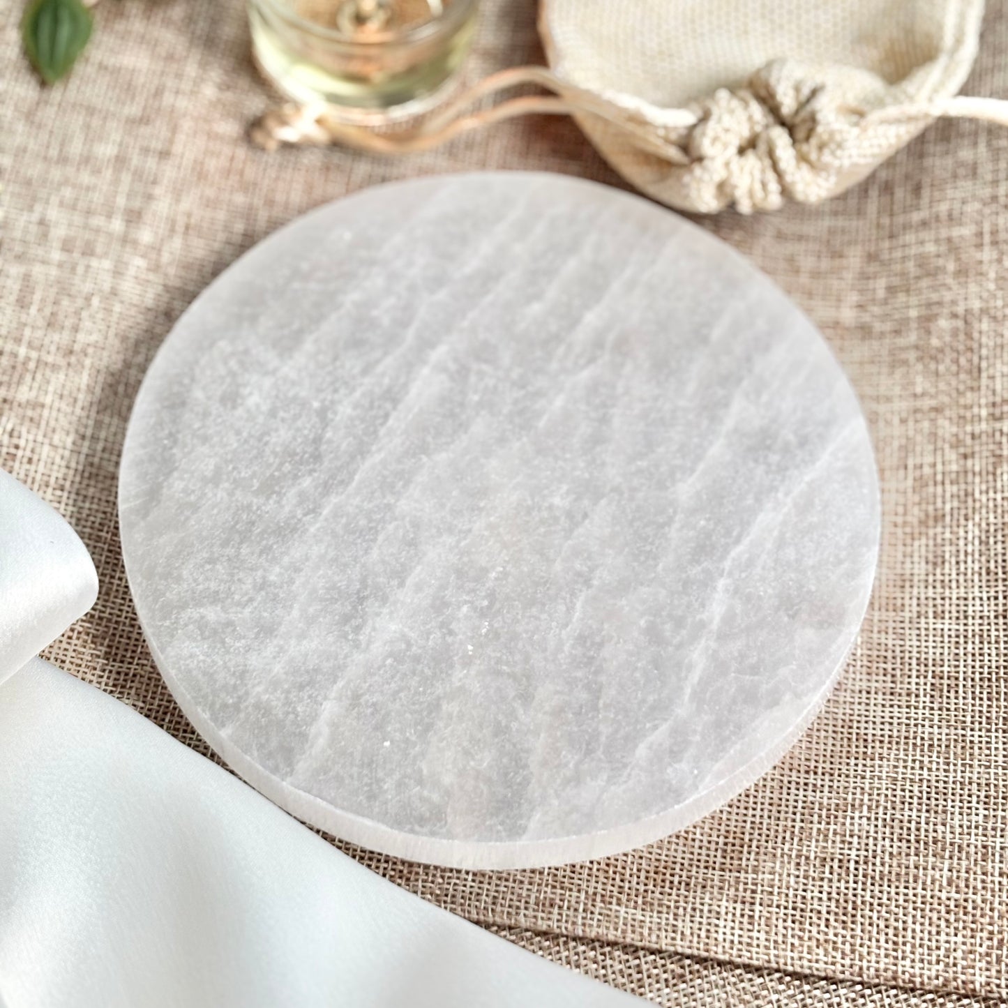 Big Selenite/Satin Spar Round Plate