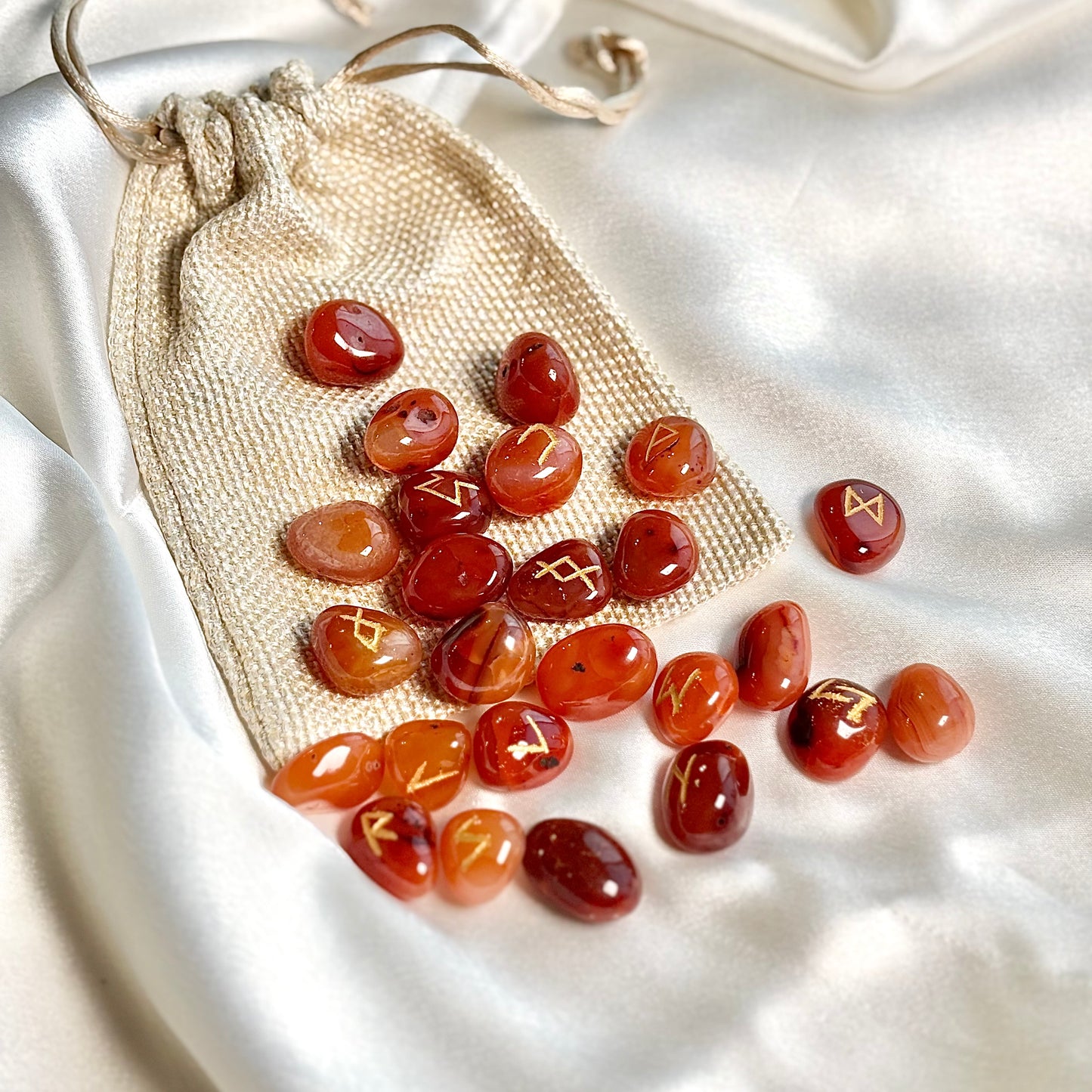 Orange Carnelian Rune Set
