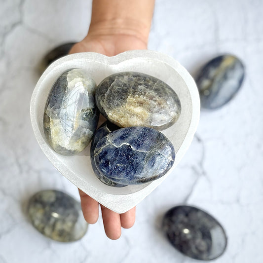 Iolite Palm Stone