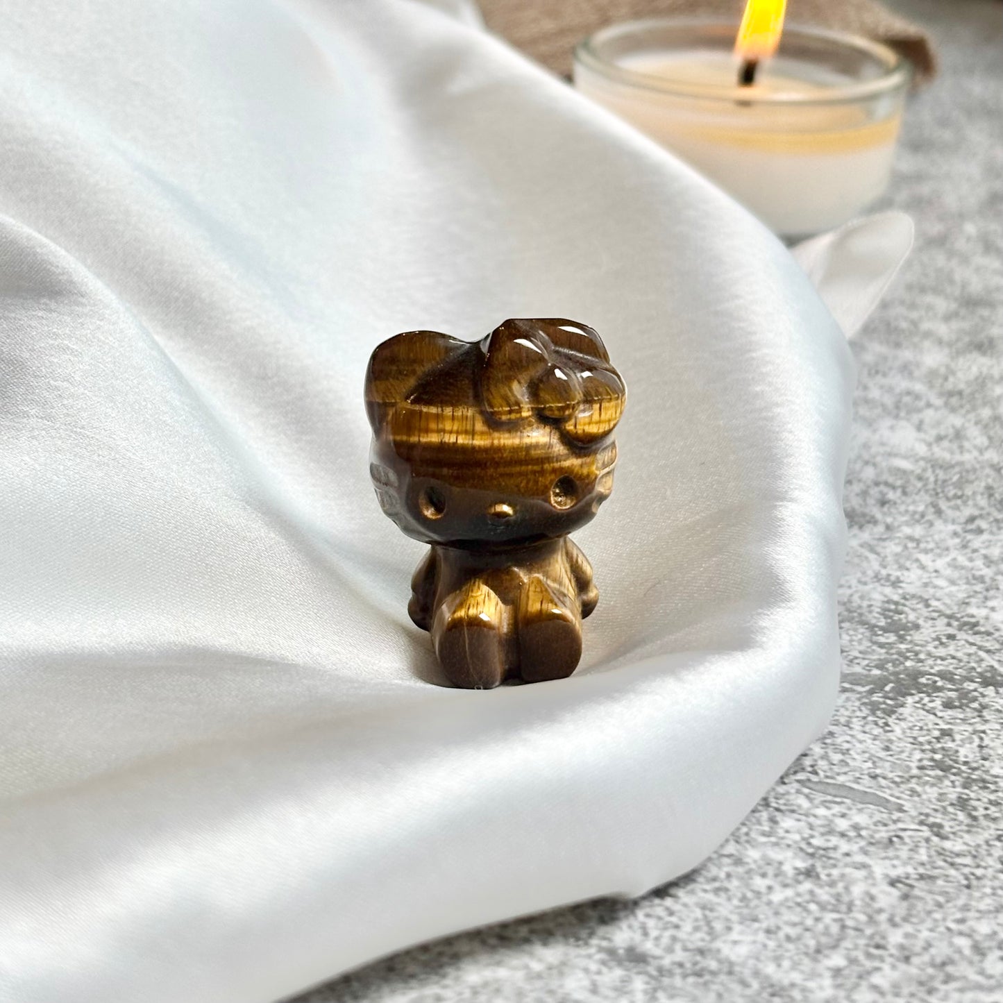 Tiger's Eye Hello Kitty Carving