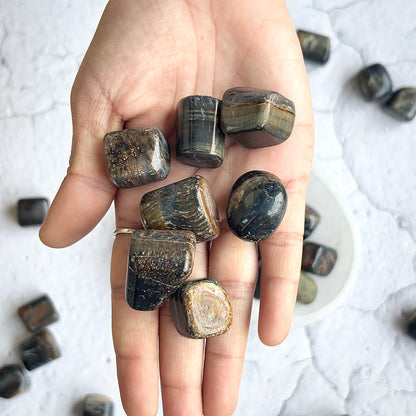 Blue Tiger’s eye Tumble Stone