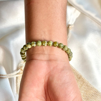 Superior Quality Peridot Round Bead Bracelet - 6mm