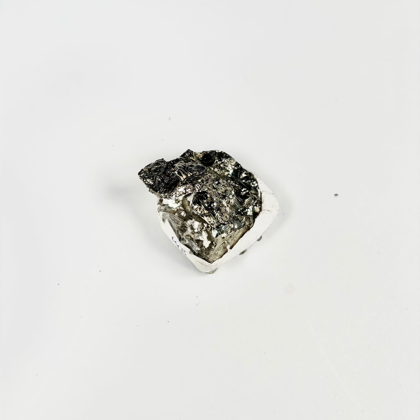 Raw Pyrite Cluster – 150g Metallic Gold Crystal for Luxury Décor