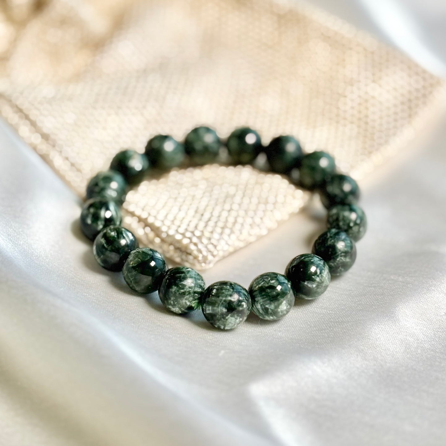 Seraphinite Round Bead Bracelet – 12mm