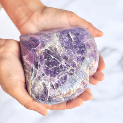 Amethyst XXL Heart Carving
