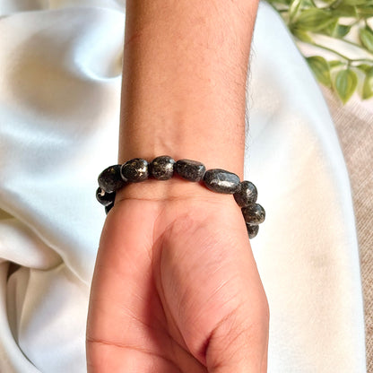 Nuummite Bracelet