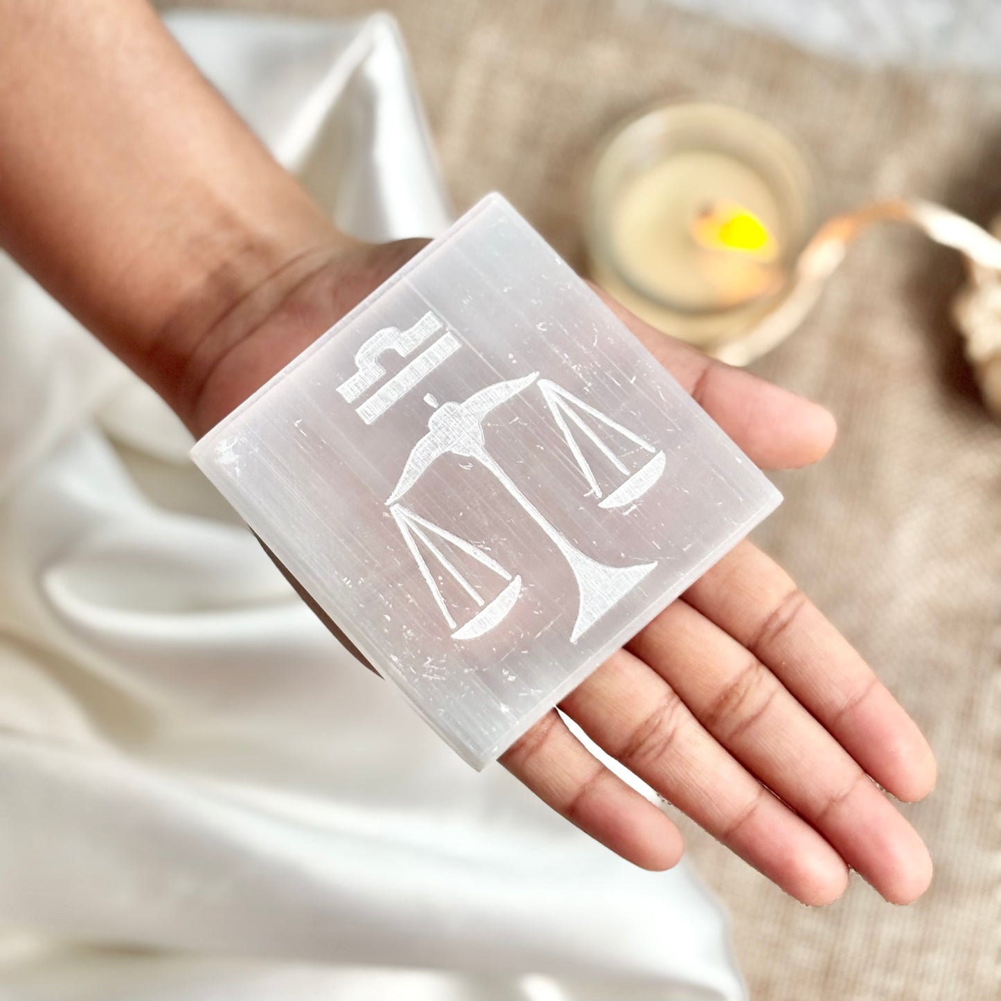 Libra Zodiac Selenite/Satin Spare Plate for Recharging Crystals