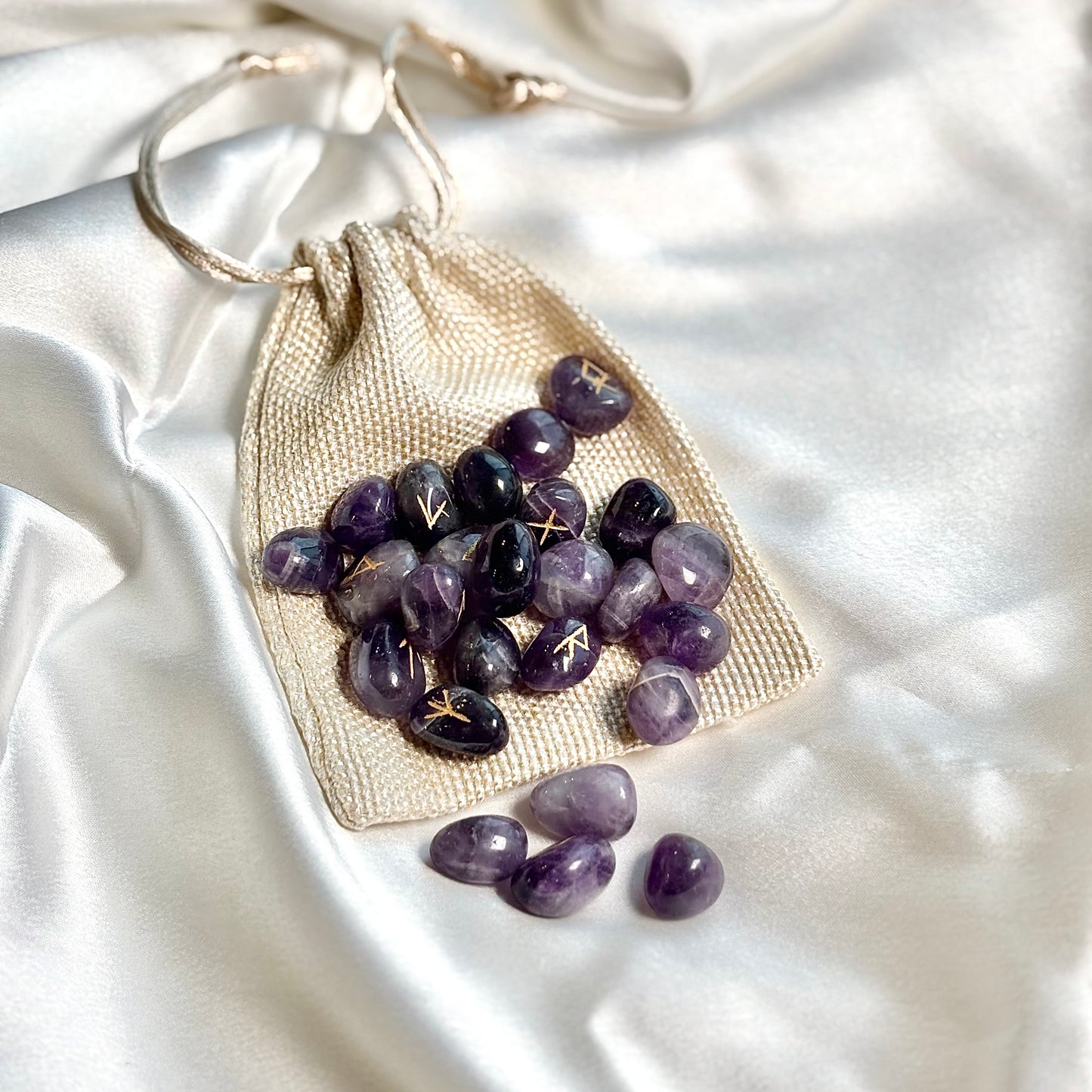 Amethyst Rune Set