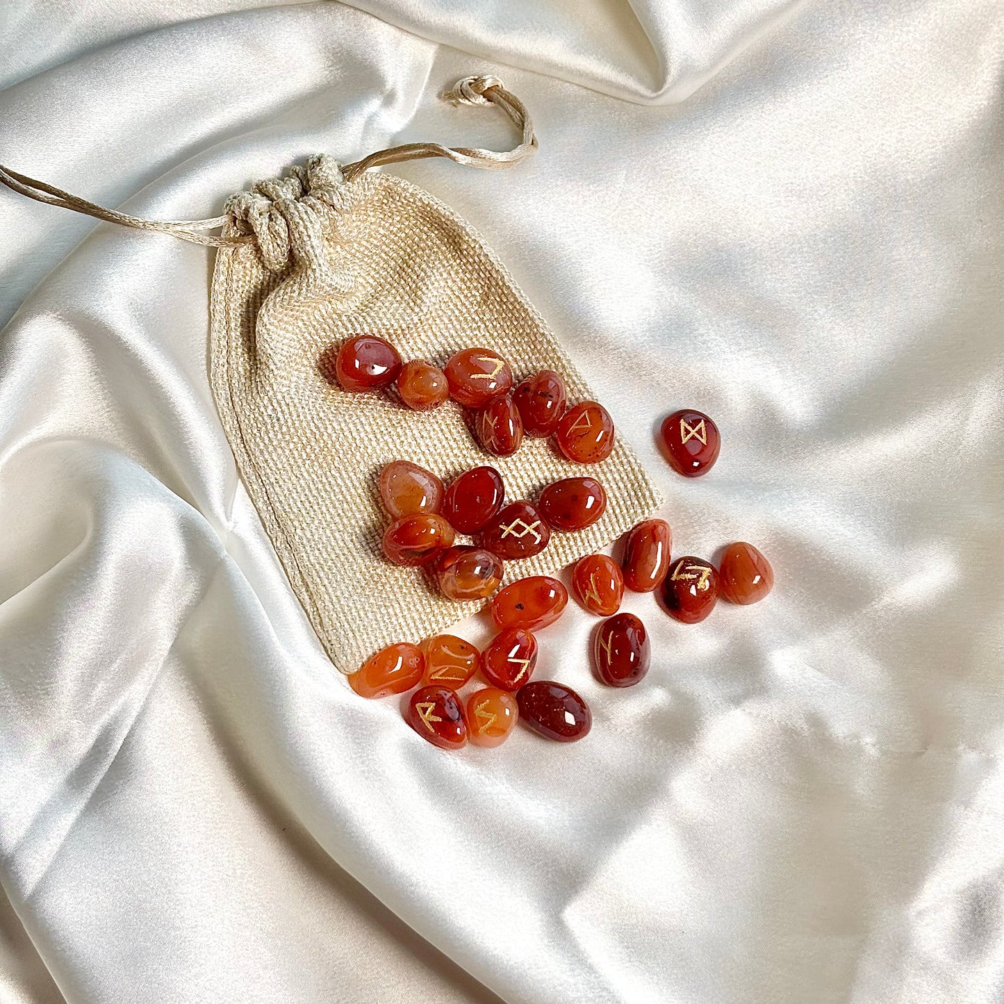 Orange Carnelian Rune Set