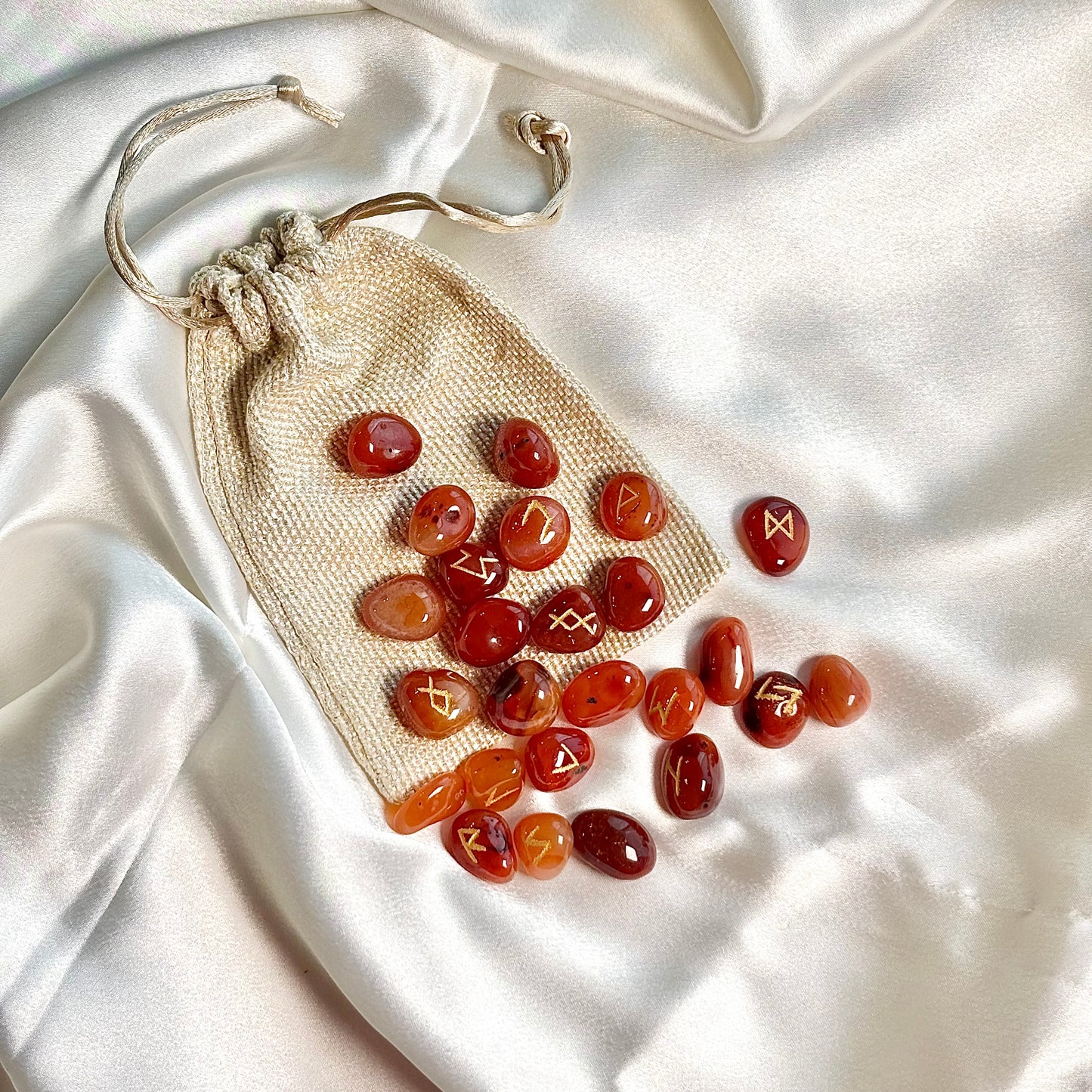 Orange Carnelian Rune Set