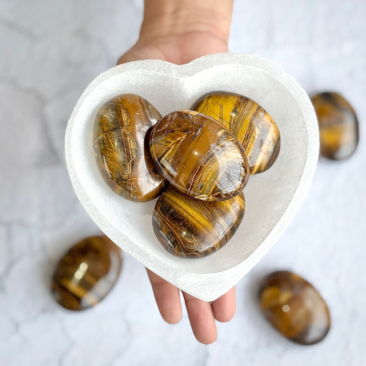 Tiger’s eye Palm Stone